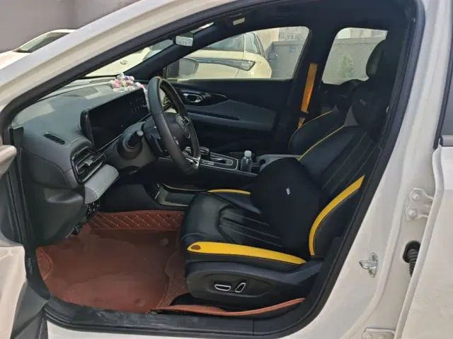 GAC Trumpchi Emkoo — Фото автомобиля 14