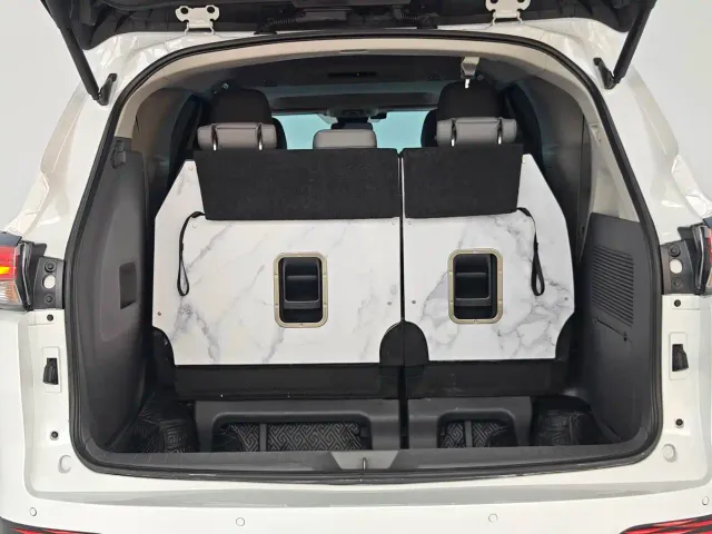 Toyota Granvia — Фото автомобиля 19