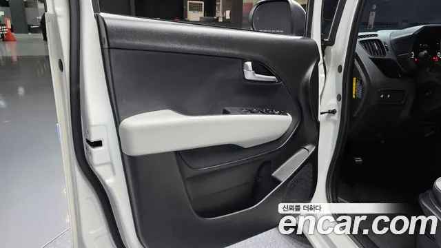 Kia RAY Новый Kia Ray Signature — Фото автомобиля 24