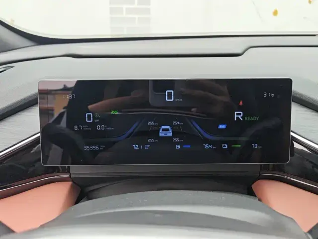 Geely Galaxy L6 — Фото автомобиля 14