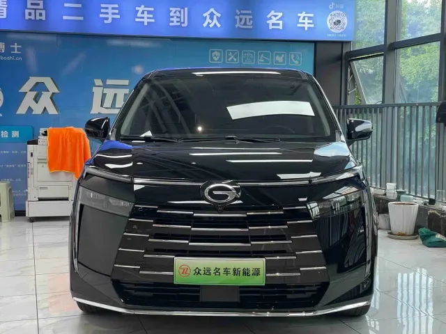 GAC Trumpchi E8 — Фото автомобиля 2