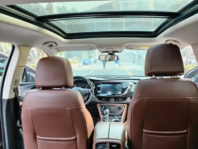Buick Envision Plus — Фото автомобиля 16