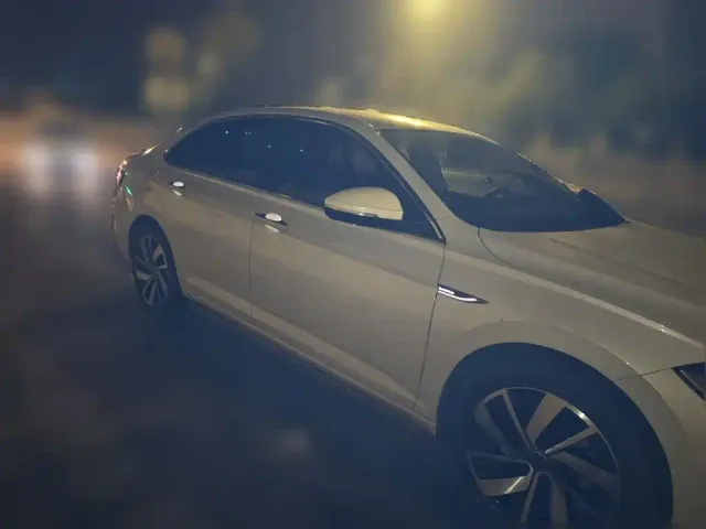 Volkswagen Sagitar — Фото автомобиля 3