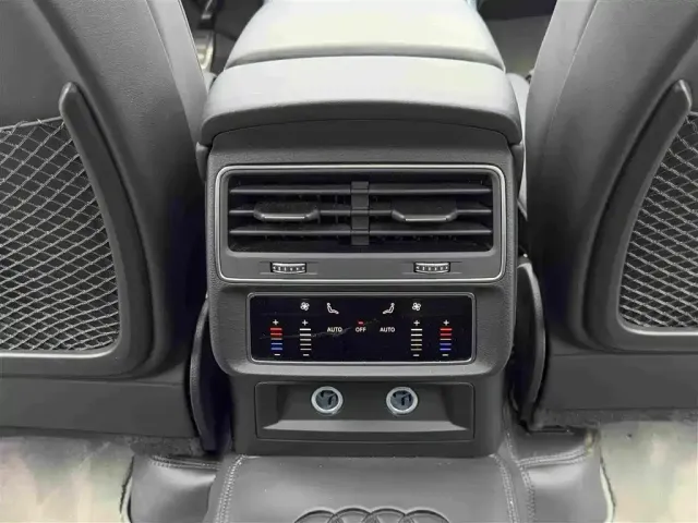 Audi Audi SQ7 2024 4.0 TFSI — Фото автомобиля 14