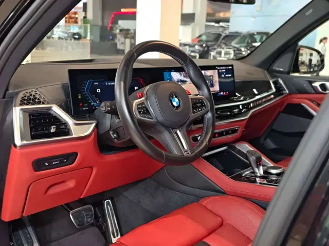 BMW X5 M — Фото автомобиля 15