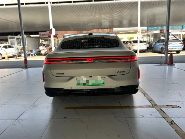 Changan Qiyuan A06 — Фото автомобиля 11