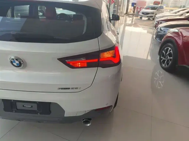 BMW X2 — Фото автомобиля 7