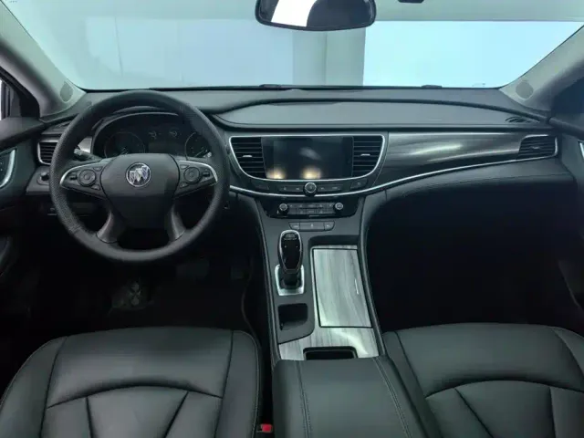 Buick LaCrosse — Фото автомобиля 12