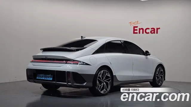 Hyundai Ioniq 6 — Фото автомобиля 2