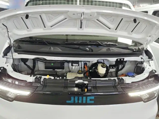 JMC E-Fushun — Фото автомобиля 19