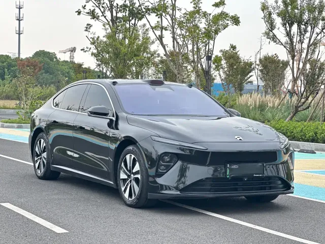 Nio ET7 — Фото автомобиля 3