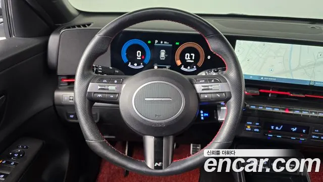 Hyundai Kona — Фото автомобиля 13