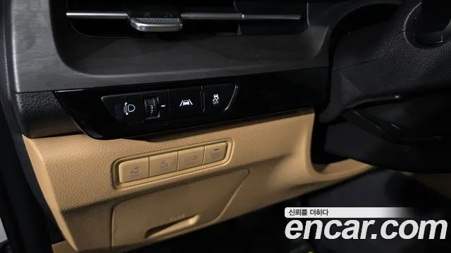 Kia Carnival 4th Gen — Фото автомобиля 26