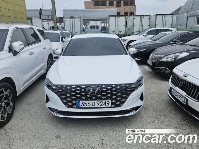Hyundai Grandeur Новый Grandeur IG — Фото автомобиля 2