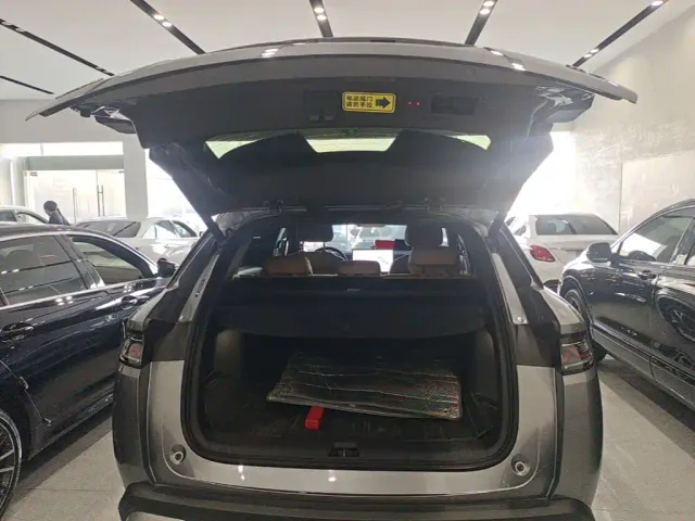 BYD Song L DM-i — Фото автомобиля 18