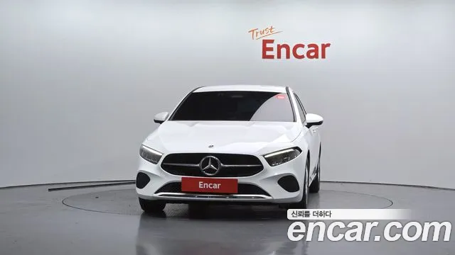 Mercedes-Benz A-Class W177 — Фото автомобиля 3