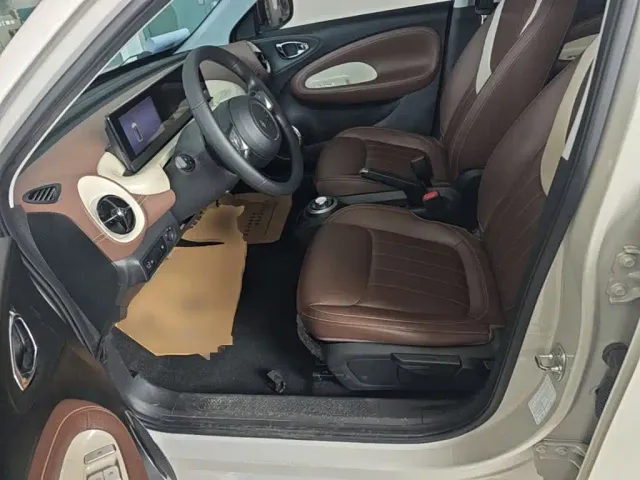 Wuling Bingo — Фото автомобиля 14