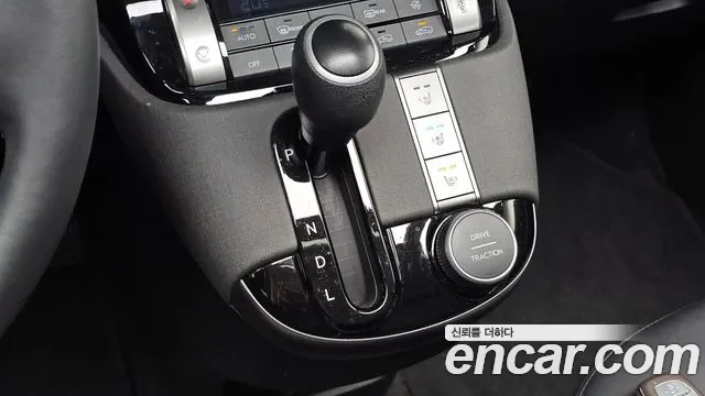 Hyundai Casper — Фото автомобиля 12