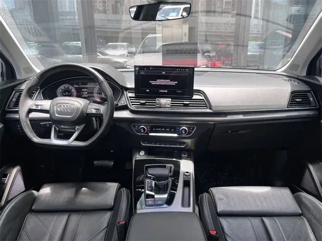 Audi Q5L — Фото автомобиля 6