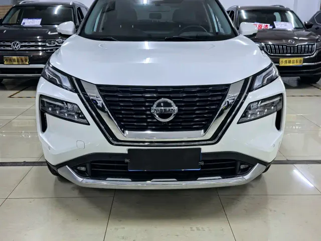 Фотография автомобиля — Nissan X-Trail