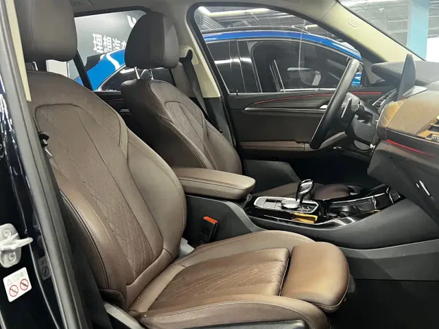 BMW X3 — Фото автомобиля 4