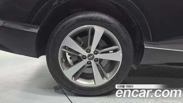 Genesis GV80 — Фото автомобиля 5