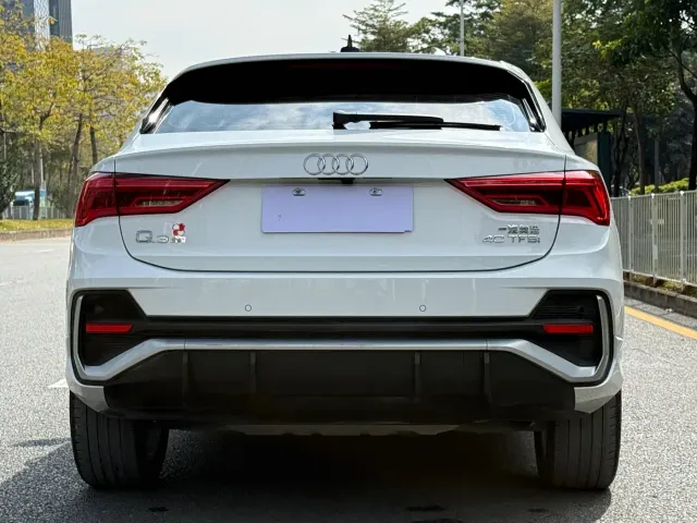 Audi Q3 Sportback — Фото автомобиля 19