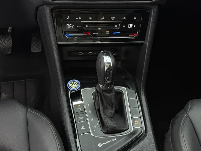 Volkswagen Tharu — Фото автомобиля 14