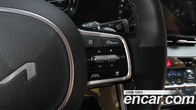 Kia Canival Carnival 4 поколение Бензин 9 мест Signature — Фото автомобиля 16