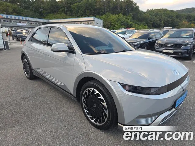 Hyundai Ioniq 5 — Фото автомобиля 4