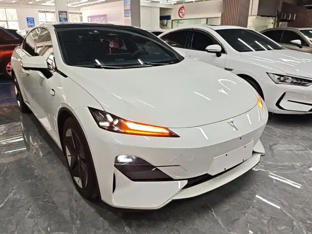 Deepal SL03 — Фото автомобиля 3