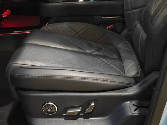 BYD FangChengBao Leopard 5 — Фото автомобиля 9