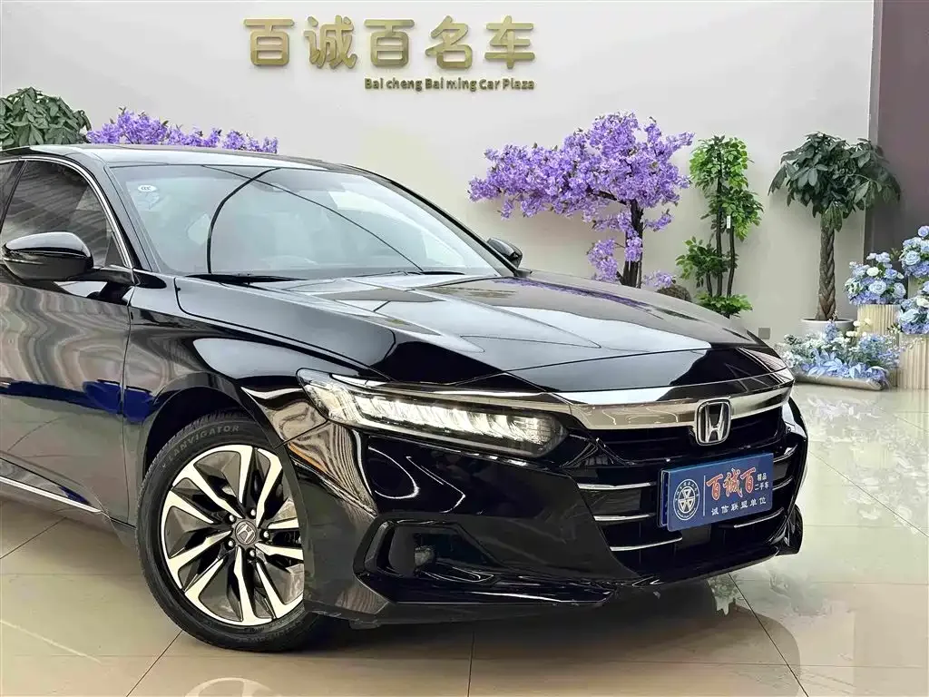 Honda Accord 2022 Sharp Hybrid 2.0L Sharp Leader Edition — Фото автомобиля 5