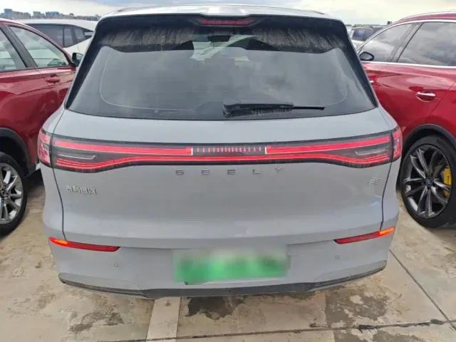 Geely Galaxy E5 — Фото автомобиля 3