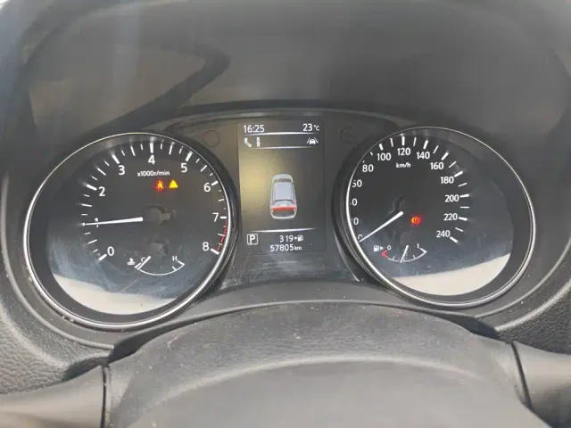 Nissan Qashqai — Фото автомобиля 12