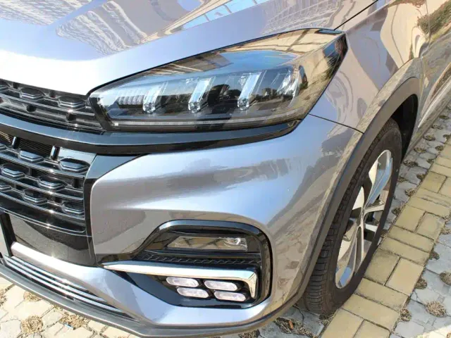 Chery Tiggo 8 — Фото автомобиля 21