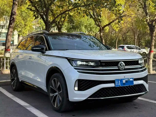 Фотография автомобиля — Volkswagen Talagon