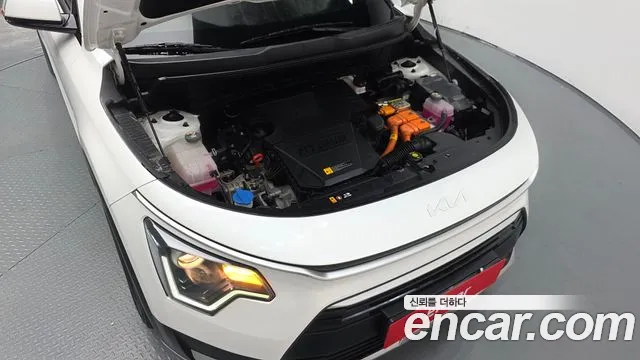 Kia Niro The All New Niro Prestige — Фото автомобиля 6