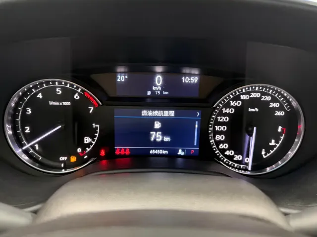 Cadillac CT5 — Фото автомобиля 16