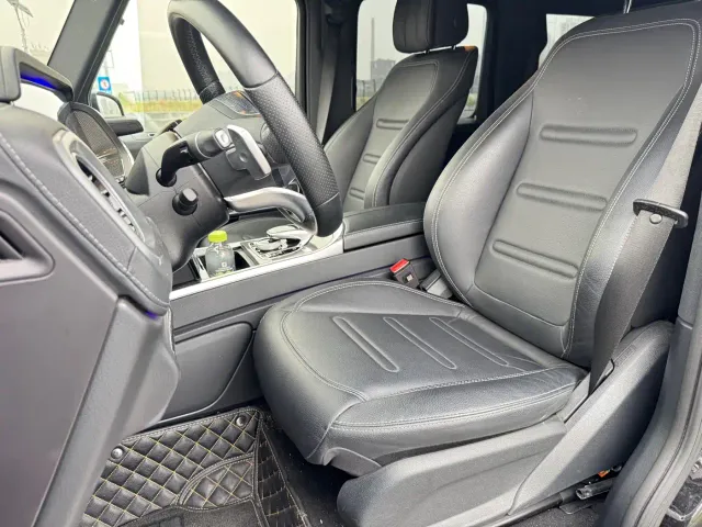 Mercedes-Benz G-Class — Фото автомобиля 15