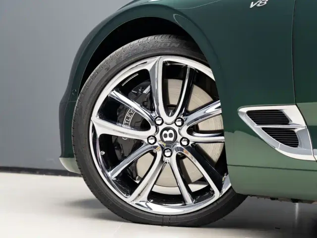 Bentley Continental — Фото автомобиля 6