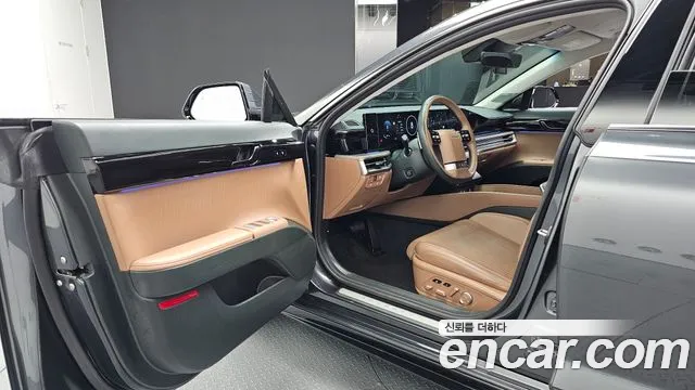 Hyundai Grandeur GN7 — Фото автомобиля 15
