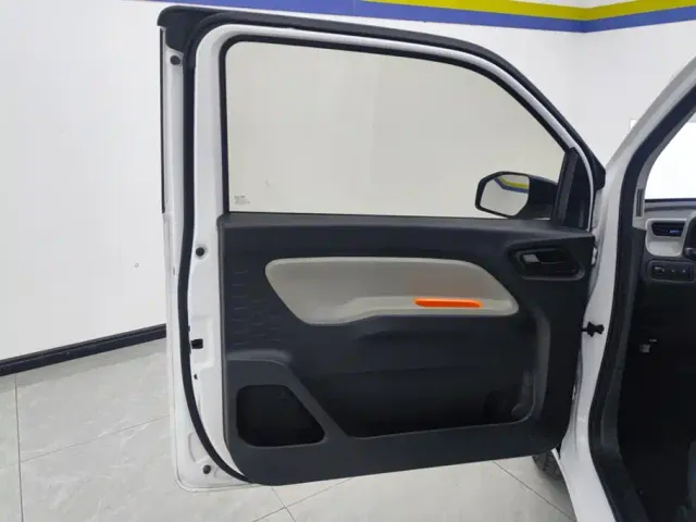 Wuling Hongguang Mini EV — Фото автомобиля 7