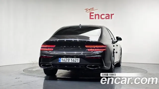 Genesis G80 Бензин 2.5 турбо AWD — Фото автомобиля 4