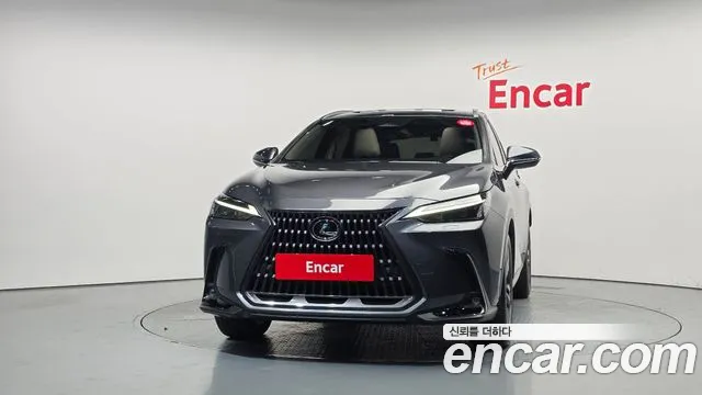 Lexus NX 2nd Gen — Фото автомобиля 3
