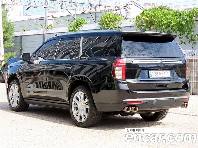 Chevrolet Tahoe — Фото автомобиля 2