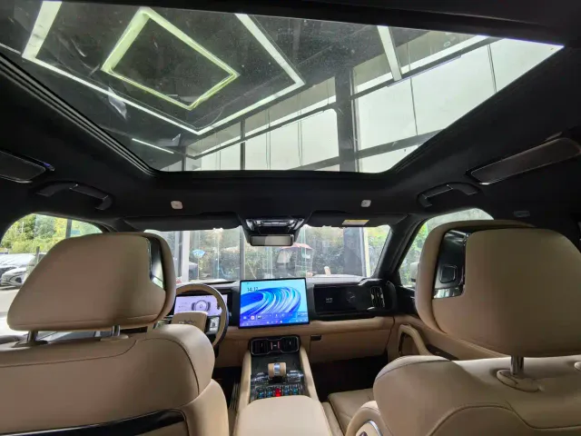 BYD FangChengBao Leopard 8 — Фото автомобиля 13
