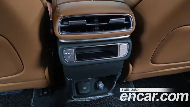 Genesis GV80 2.5T Бензин AWD — Фото автомобиля 18