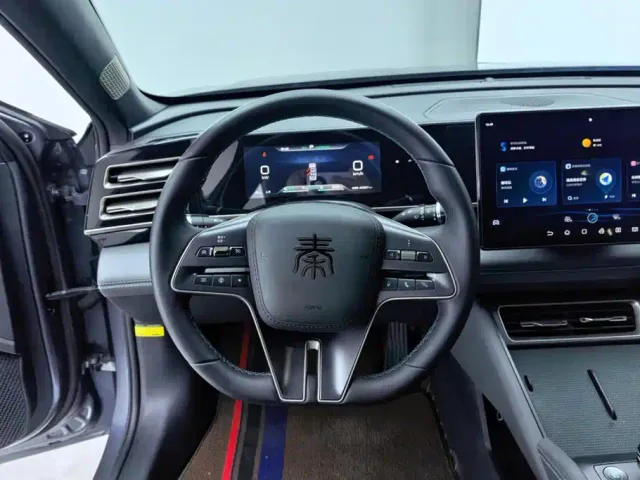 BYD Qin L — Фото автомобиля 15