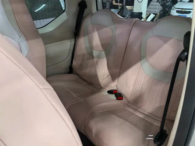Wuling Hongguang Mini EV — Фото автомобиля 9